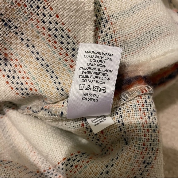 MAURICES faux wool shacket-medium NWOT - Picture 8 of 8